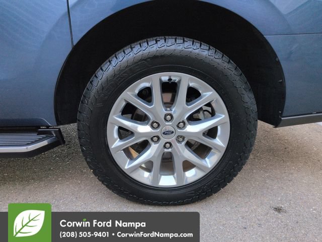 Used 2020 Ford Expedition Max XLT w/ Equipment Group 202A AWD/4WD image 32