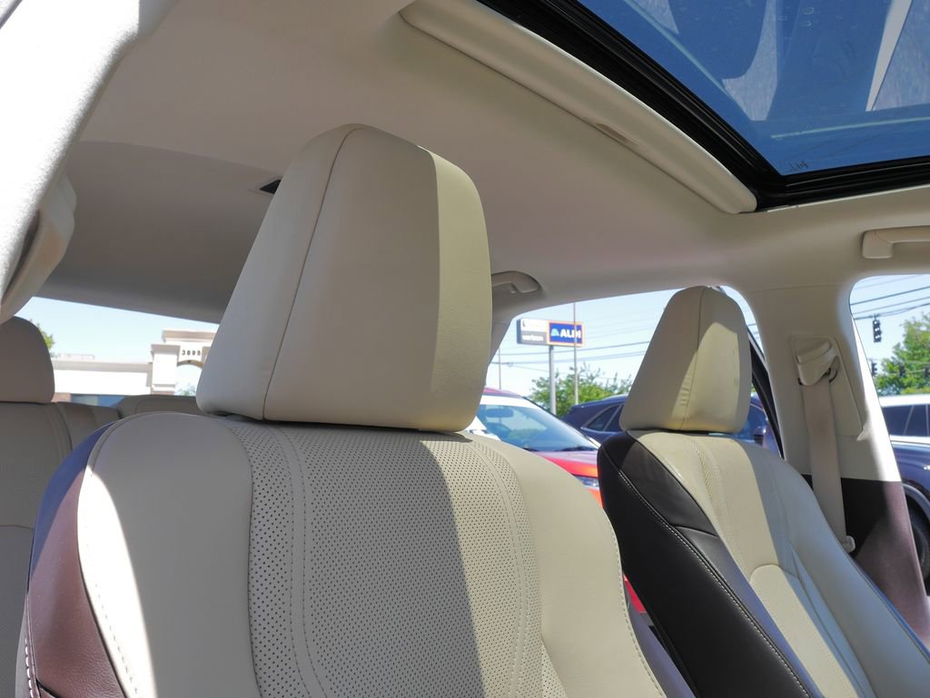 Used 2016 Lexus RX 350 AWD w/ Premium Package image 14