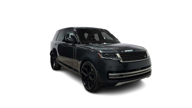 Used 2023 Land Rover Range Rover SE image 2