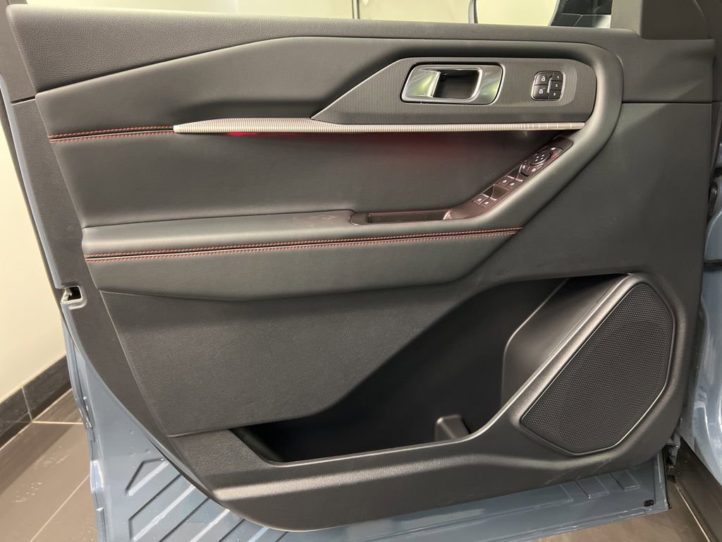 New 2026 Ford Explorer ST-Line image 29