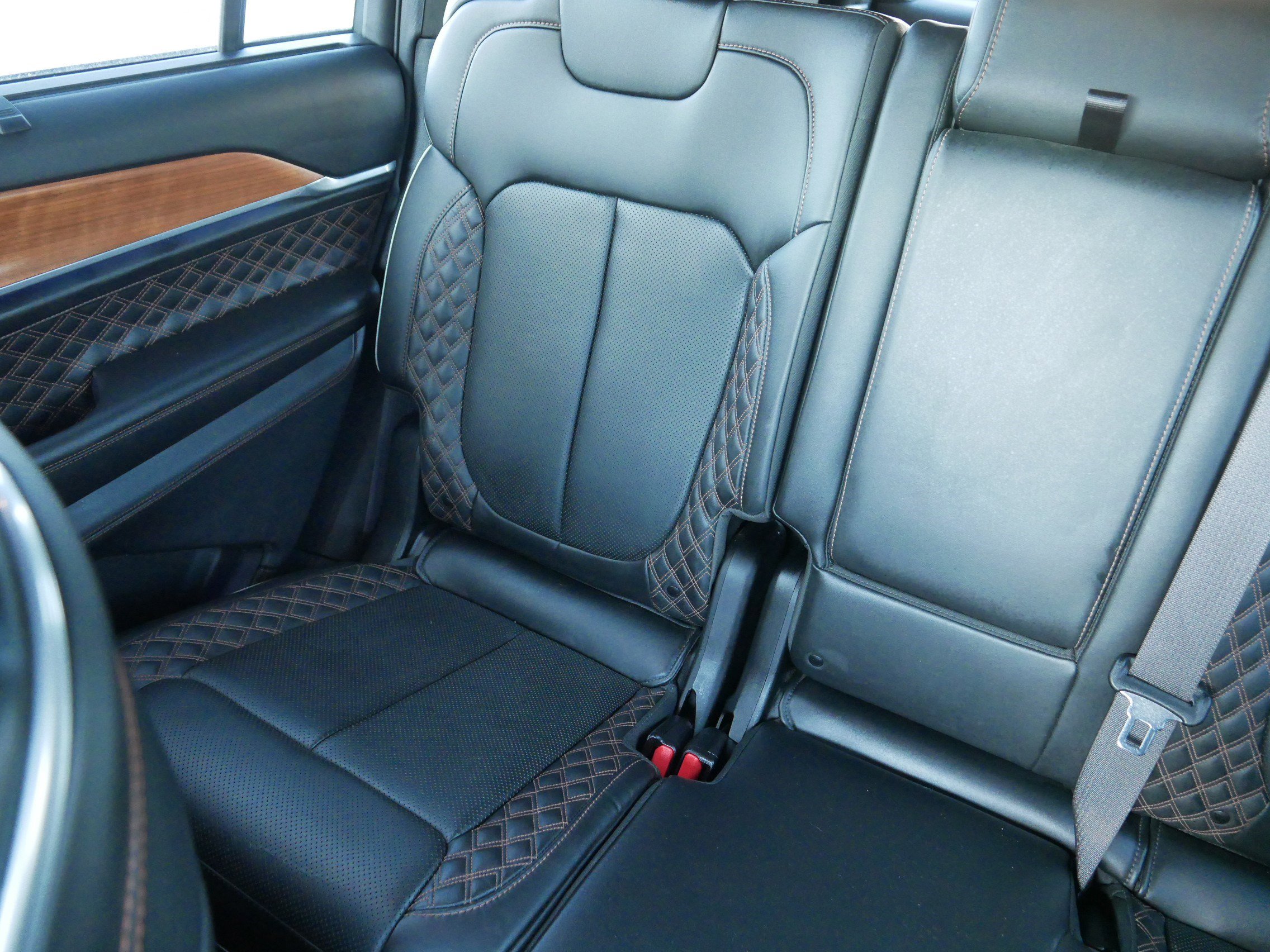 Used 2021 Jeep Grand Cherokee L Summit image 12