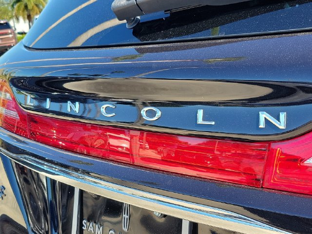 Certified 2019 Lincoln MKC Black Label AWD/4WD image 8