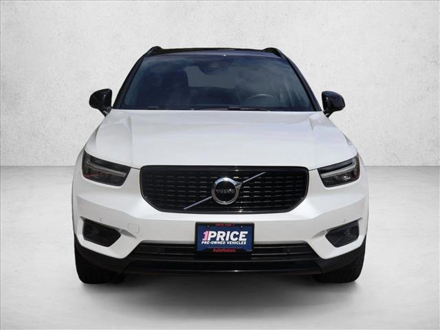 Used 2021 Volvo XC40 T4 R-Design w/ Climate Package FWD video 2