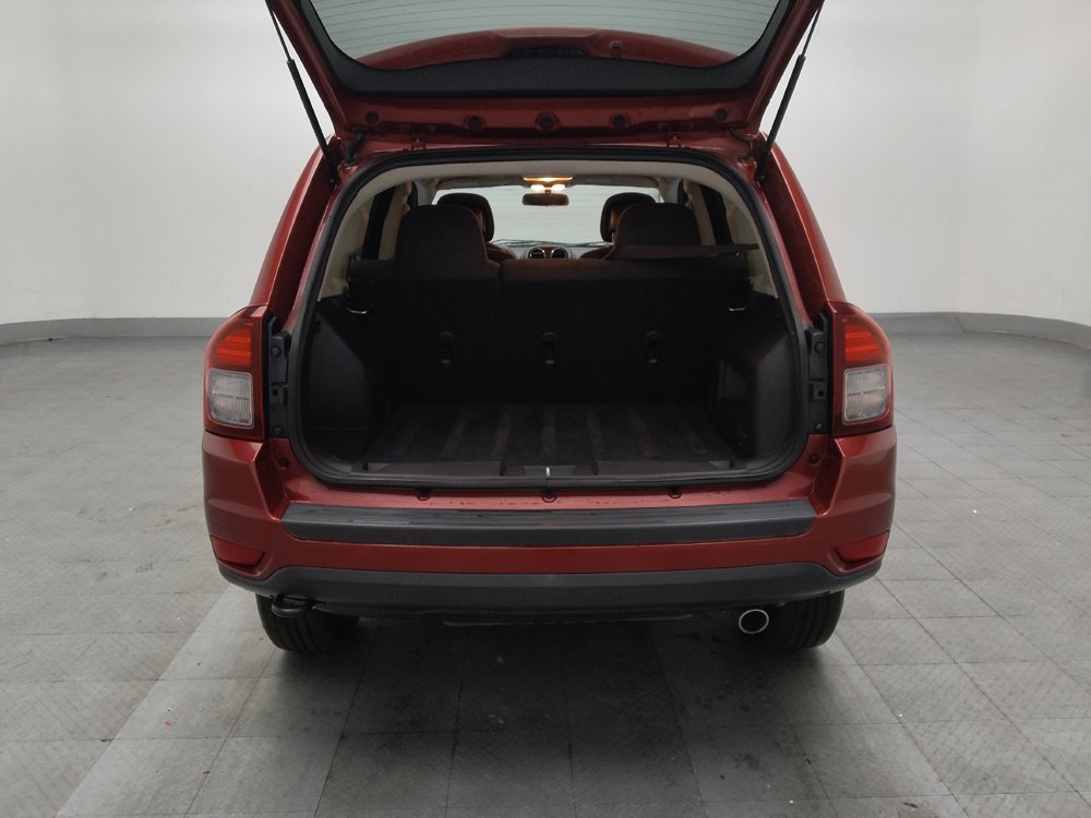 Used 2014 Jeep Compass Sport image 29