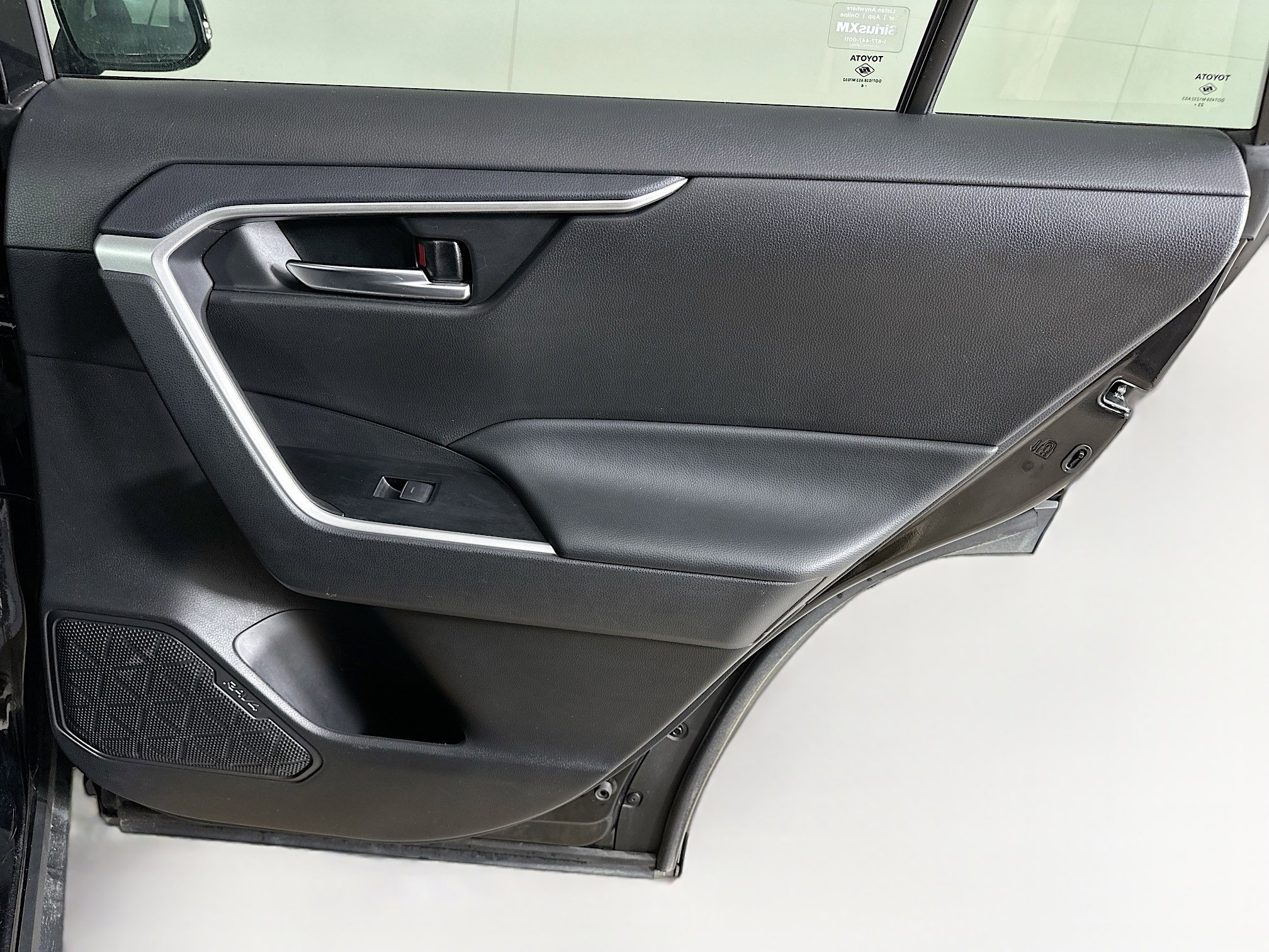 Used 2024 Toyota RAV4 XLE image 29