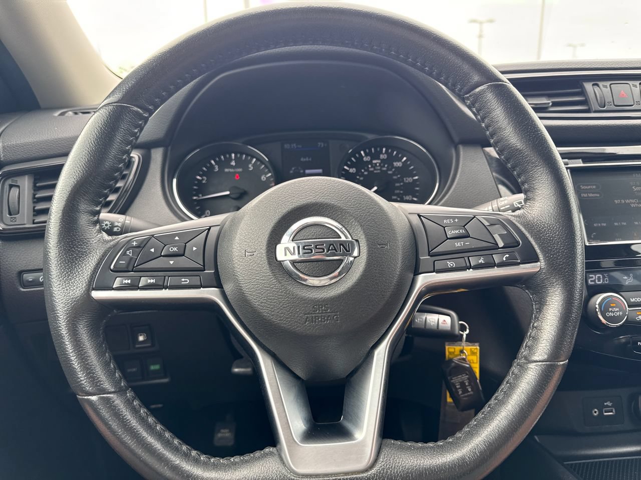 Used 2020 Nissan Rogue S AWD/4WD image 17