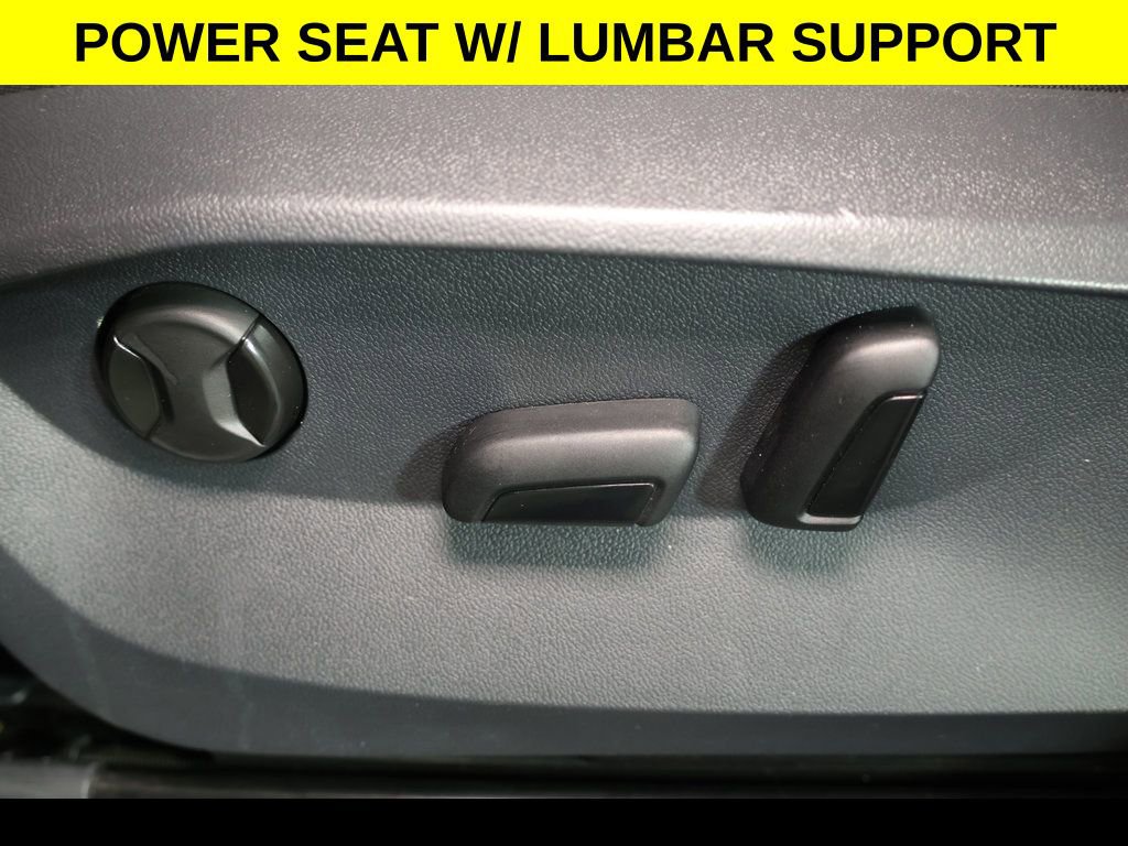 Used 2024 Volkswagen Tiguan SE FWD image 8