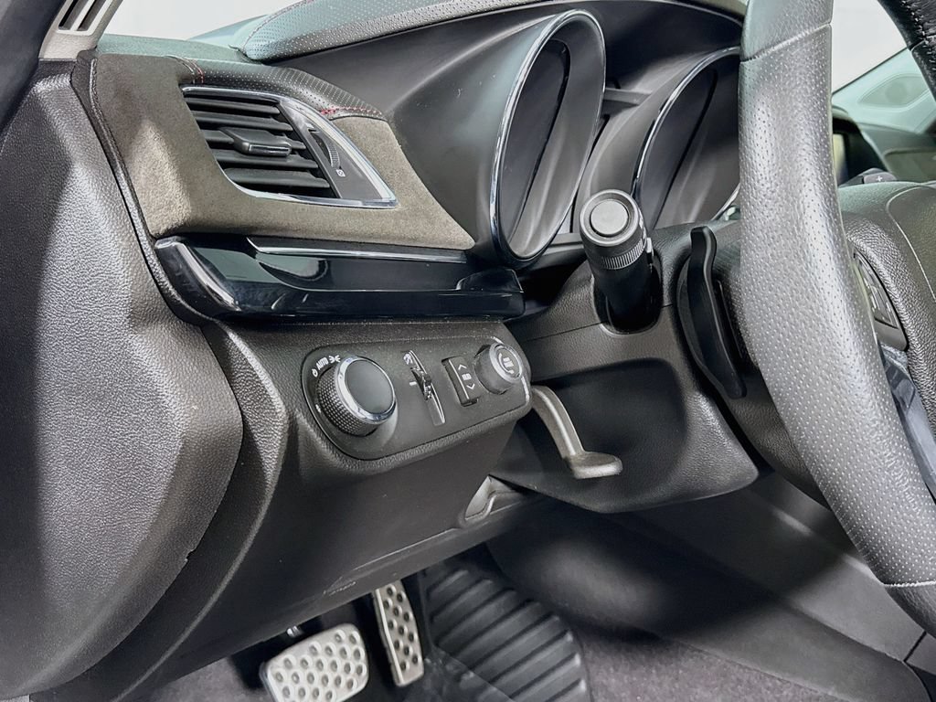 Used 2016 Chevrolet SS RWD image 10
