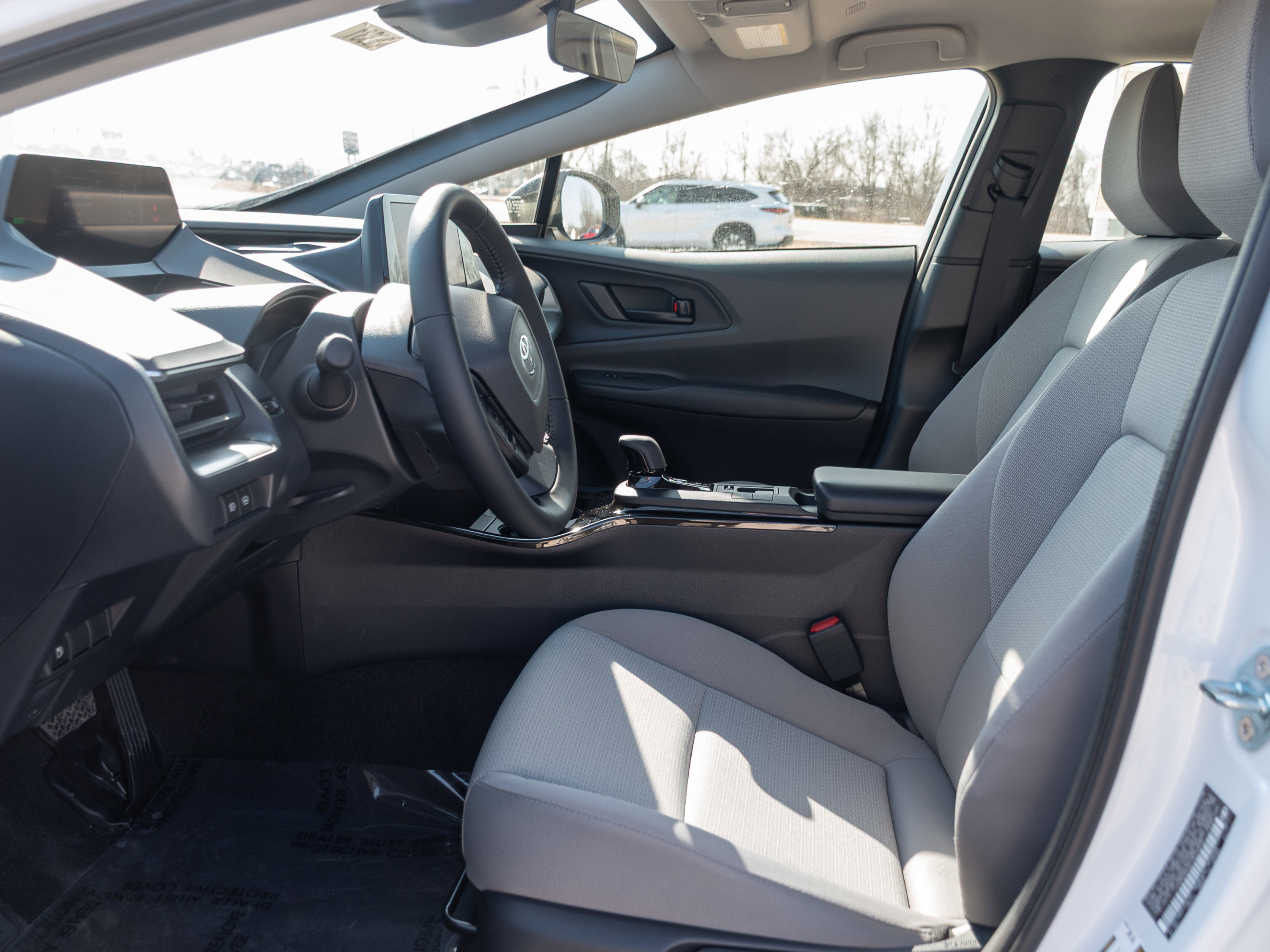 New 2026 Toyota Prius LE image 7