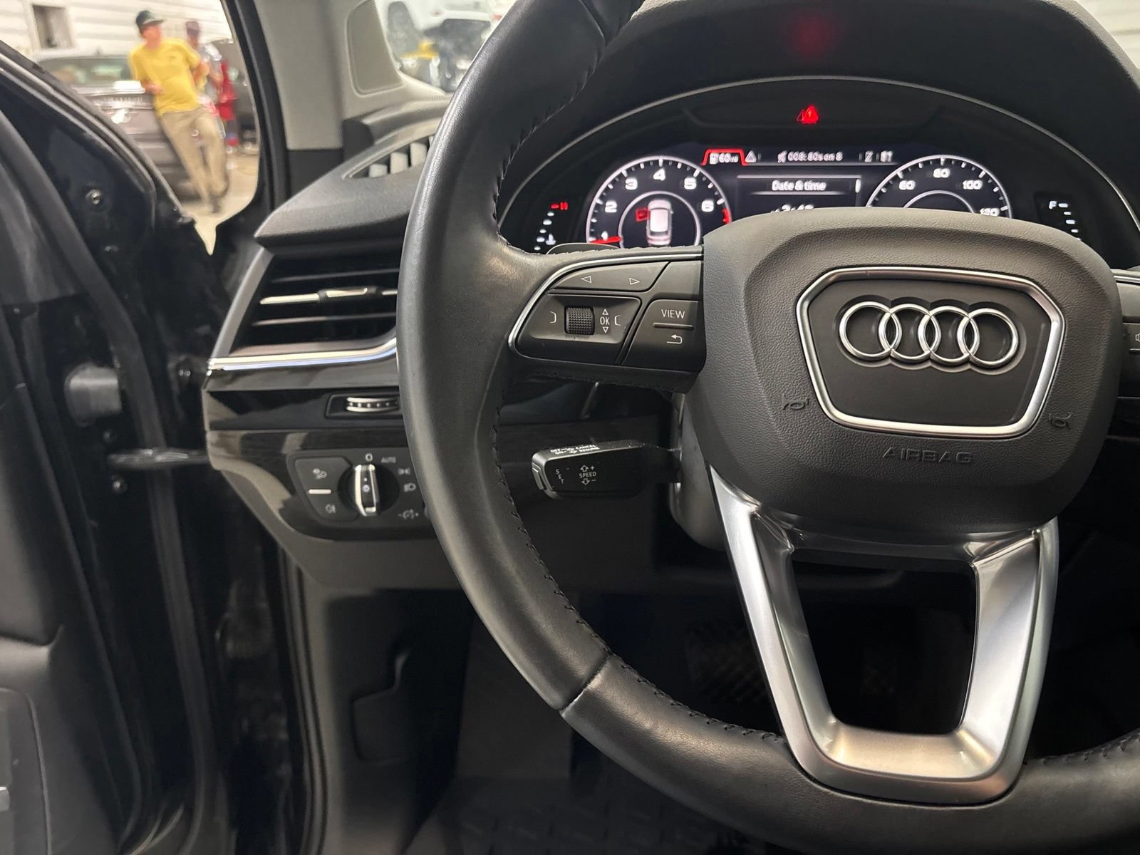 Used 2019 Audi Q7 3.0T Premium Plus w/ Premium Plus Package AWD/4WD image 14