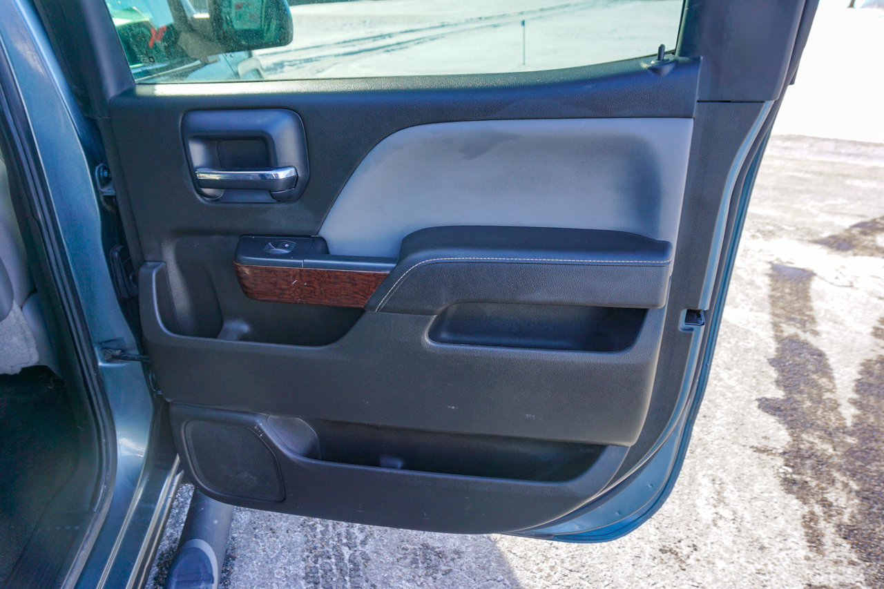 Used 2014 GMC Sierra 1500 SLE w/ SLE Preferred Package image 28