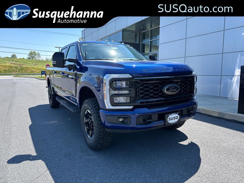 New 2026 Ford F250 4x4 Crew Cab Super Duty image 1