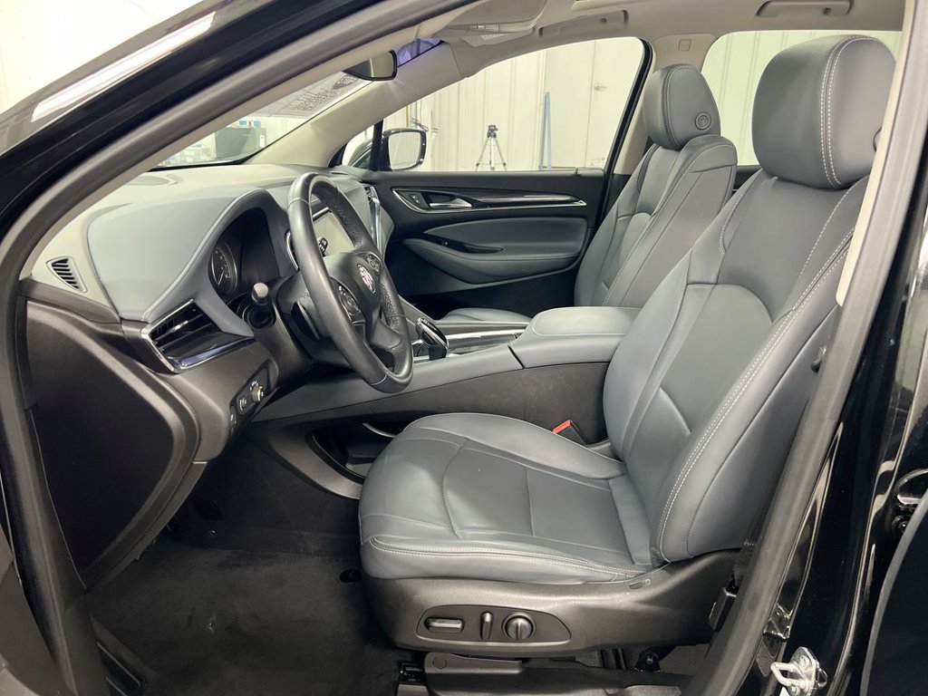Used 2020 Buick Enclave Essence w/ LPO, Floor Liner Package FWD image 20