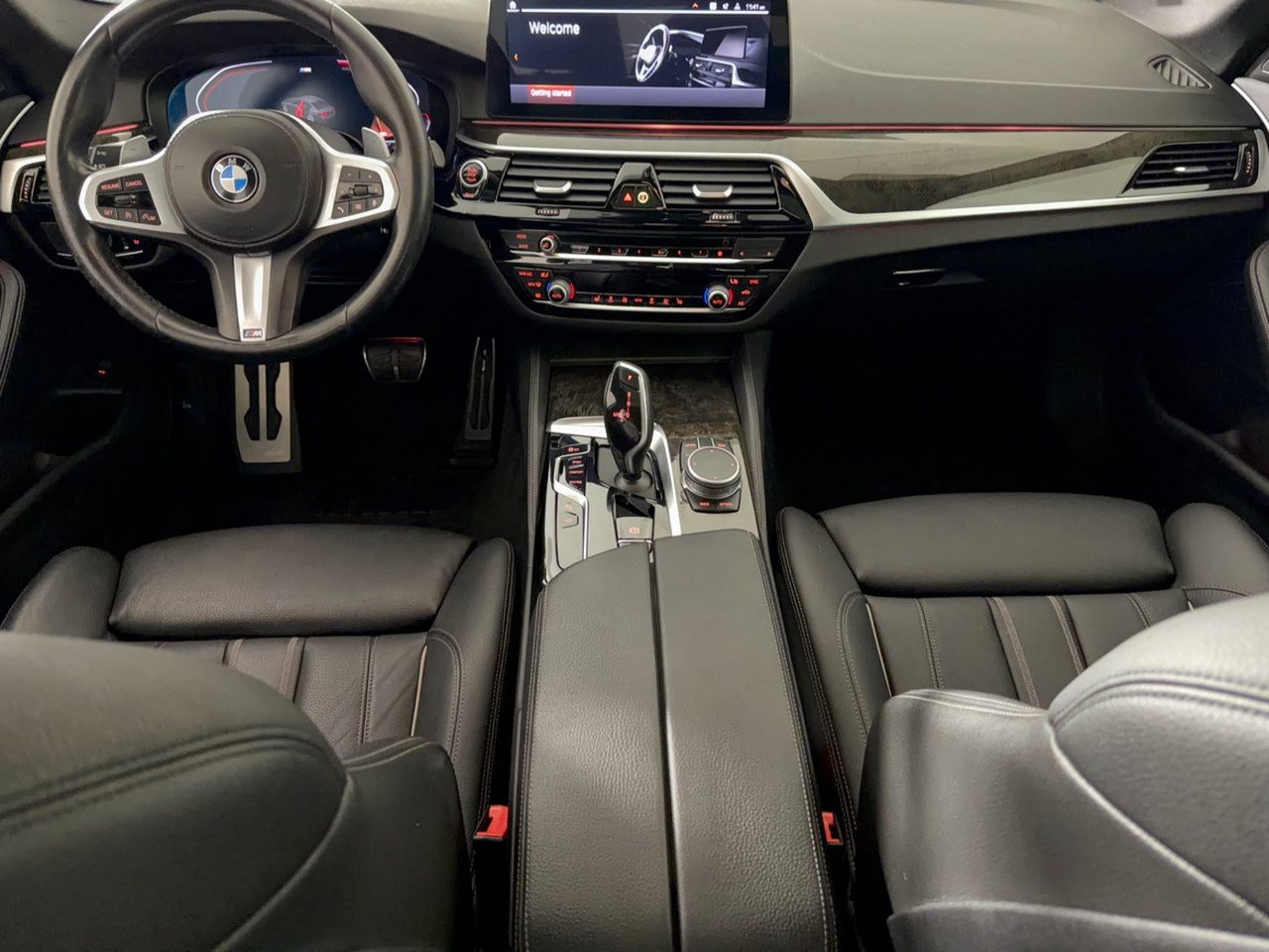 Used 2021 BMW 530i w/ M Sport Package RWD image 17