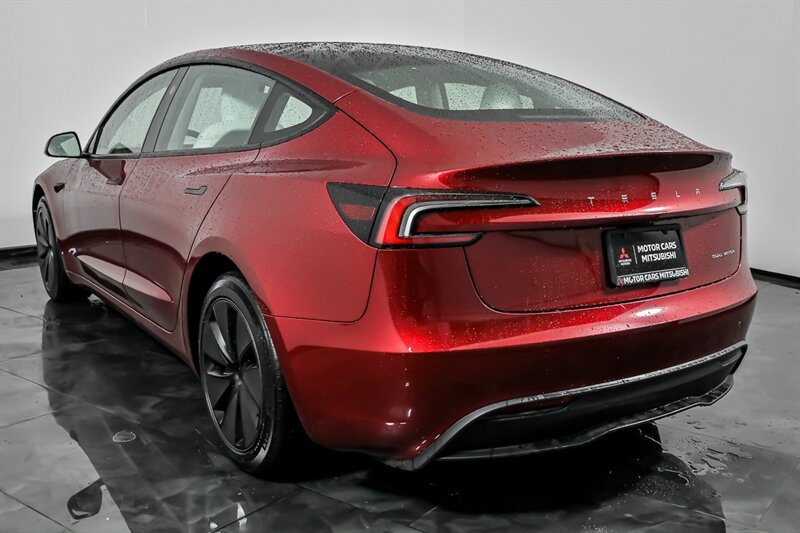 Used 2025 Tesla Model 3 Long Range AWD/4WD image 8