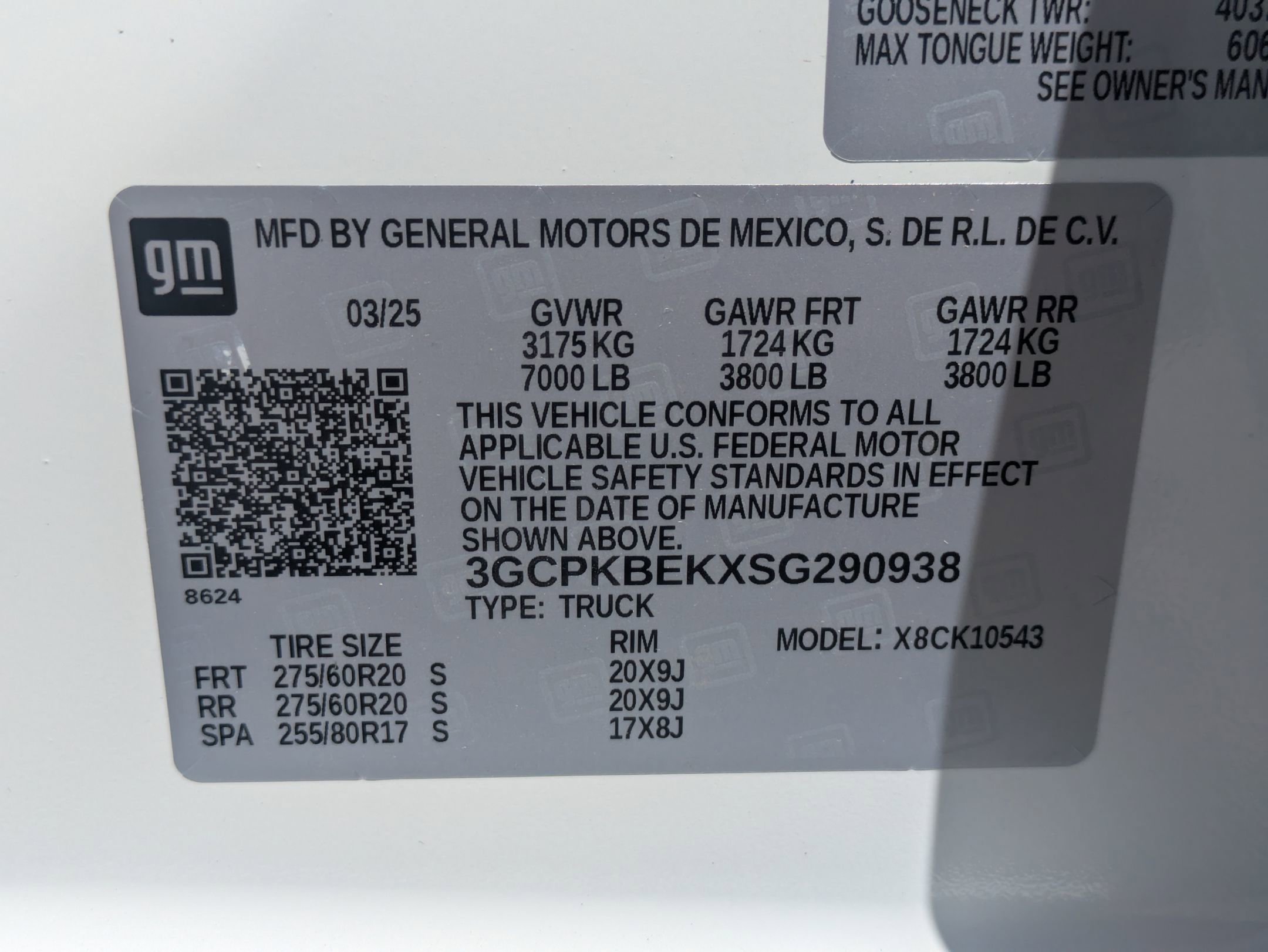 New 2025 Chevrolet Silverado 1500 Custom w/ LPO, Dark Essentials Package image 21