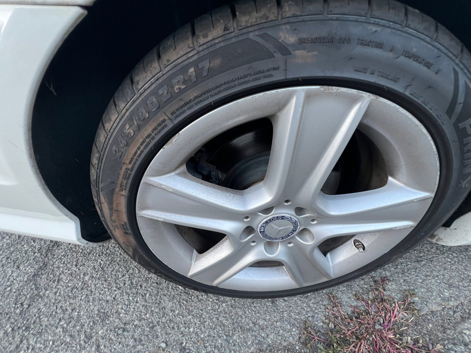 Used 2011 Mercedes-Benz C 300 4MATIC Sedan image 32