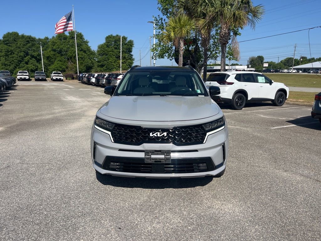 Used 2022 Kia Sorento SX image 2