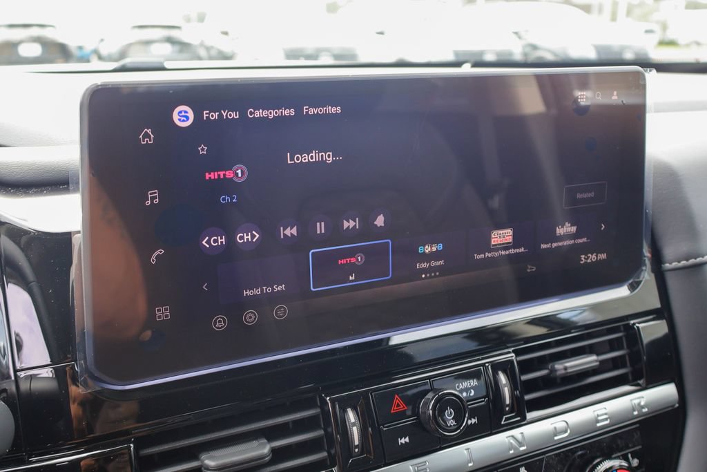 New 2026 Nissan Pathfinder SV w/ SV Premium Package FWD image 5
