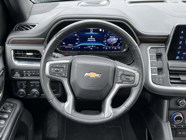Used 2022 Chevrolet Tahoe LT w/ Luxury Package AWD/4WD image 17