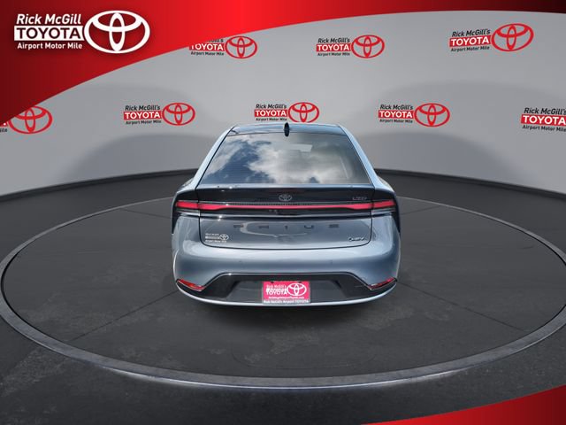 Used 2023 Toyota Prius Limited w/ Limited Premium Package AWD/4WD image 7