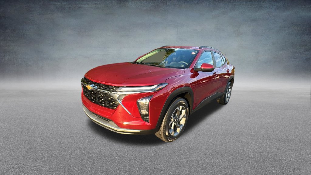 Used 2025 Chevrolet Trax LT FWD image 5