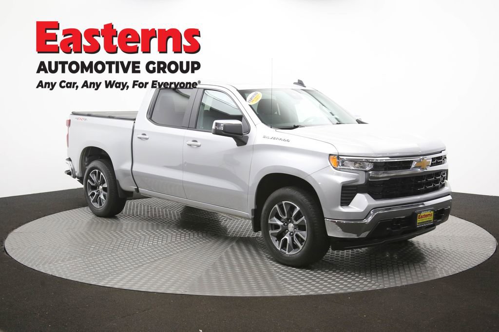 Used 2022 Chevrolet Silverado 1500 LT AWD/4WD image 51
