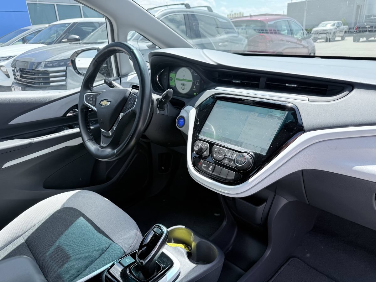 Used 2019 Chevrolet Bolt LT FWD image 12