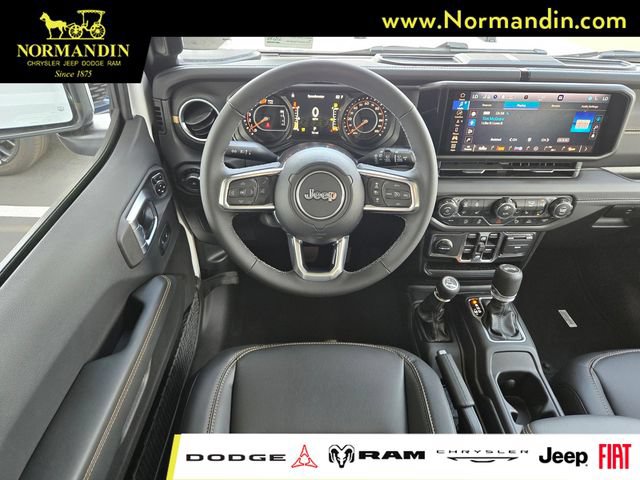 New 2026 Jeep Wrangler Unlimited Sahara AWD/4WD image 6