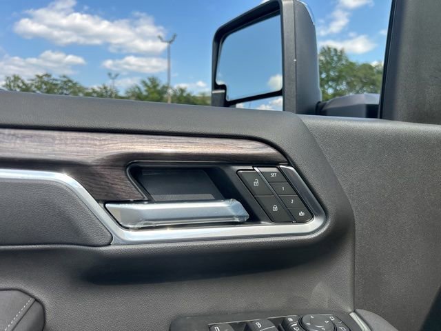 New 2026 Chevrolet Silverado 2500 LTZ image 12
