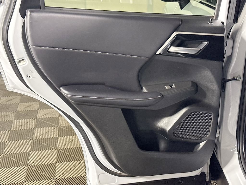 Used 2024 Mitsubishi Outlander Ralliart image 20