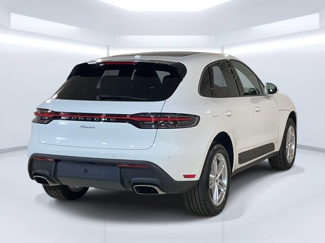 New 2026 Porsche Macan AWD/4WD image 6