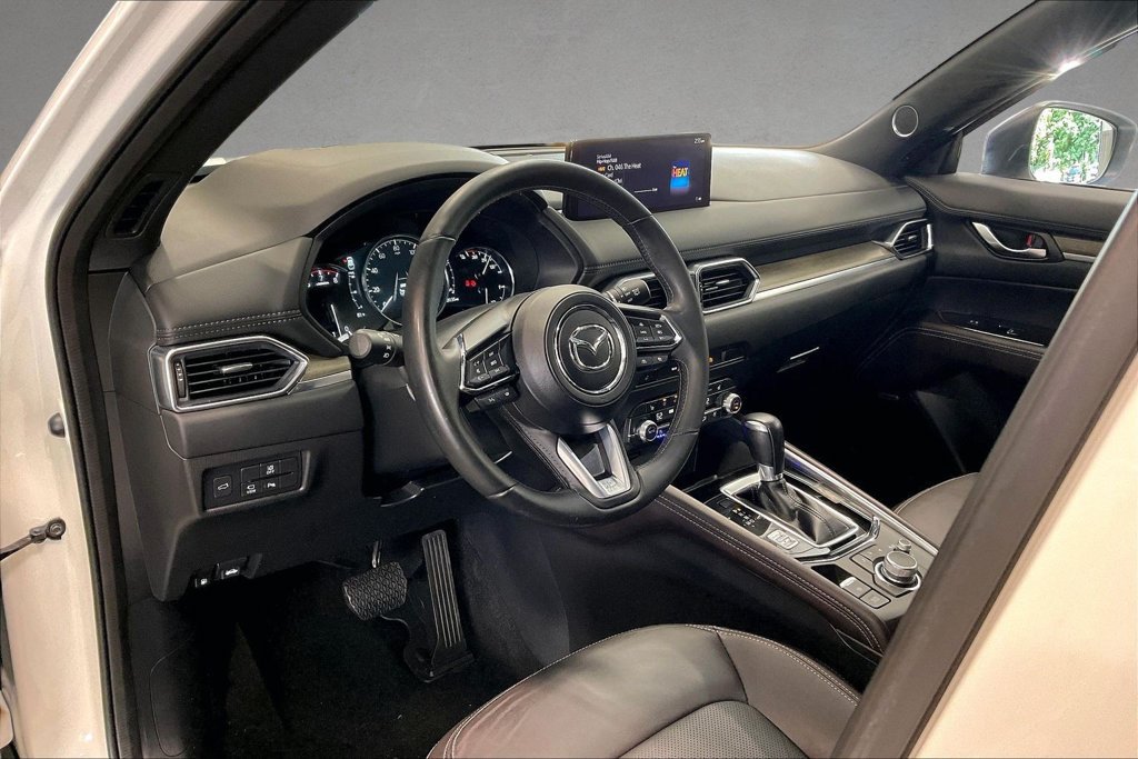 Used 2024 MAZDA CX-5 Signature AWD/4WD image 18