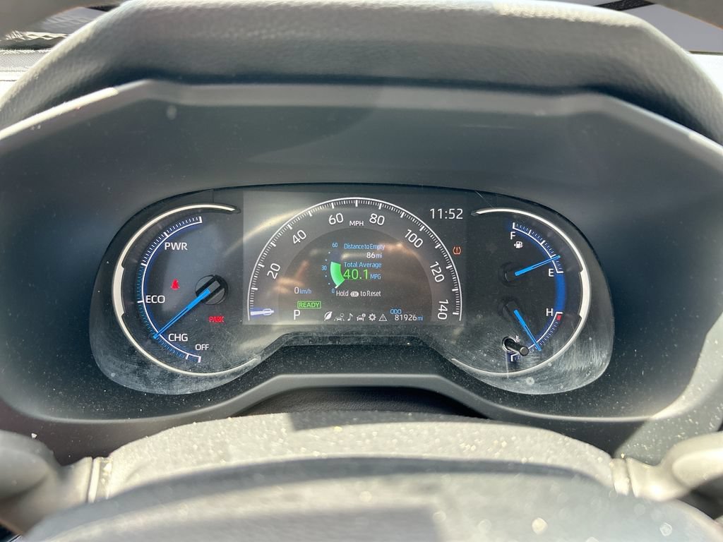 Used 2025 Toyota RAV4 LE AWD/4WD image 20
