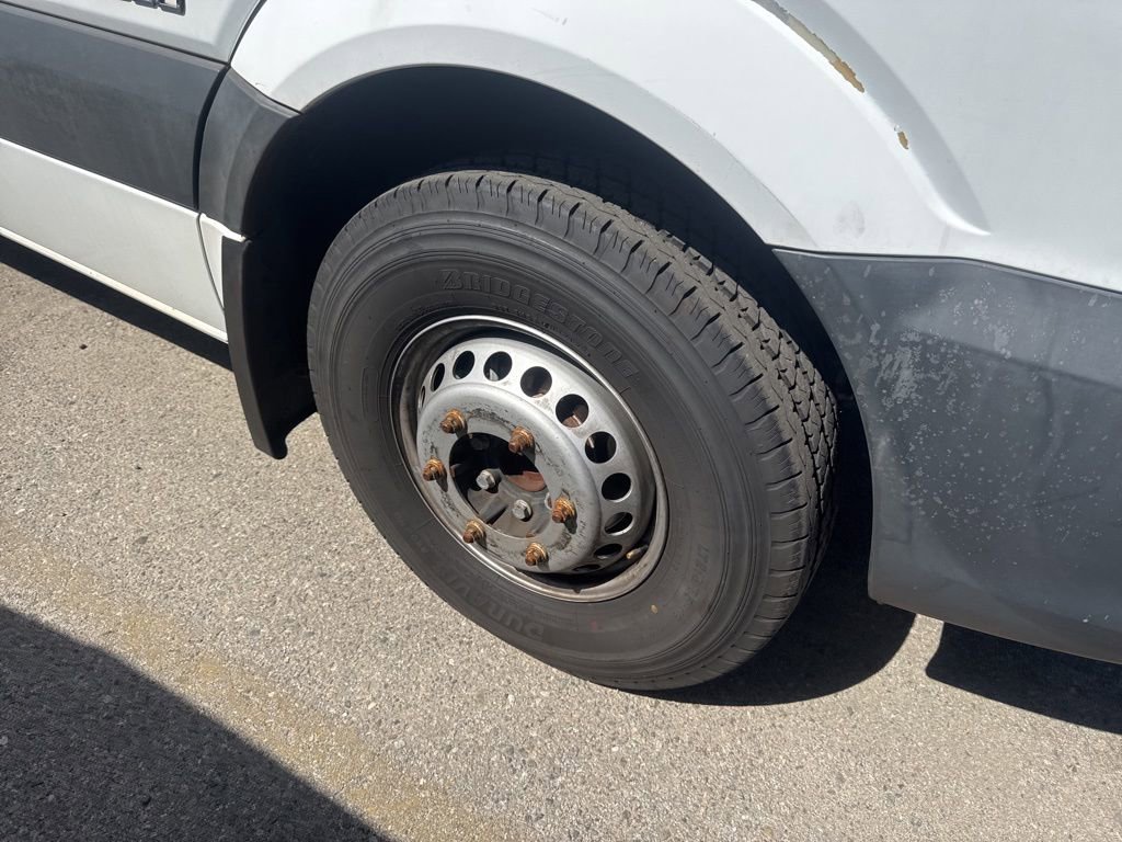 Used 2014 Mercedes-Benz Sprinter 3500 image 2