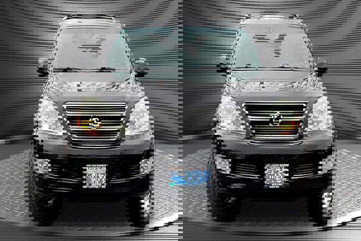 Used 2003 Lexus GX 470 4WD image 2