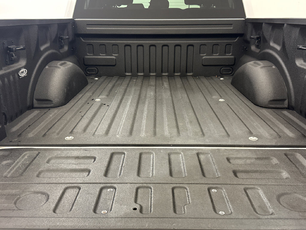 Used 2017 Ford F150 XLT w/ Equipment Group 301A Mid RWD image 12