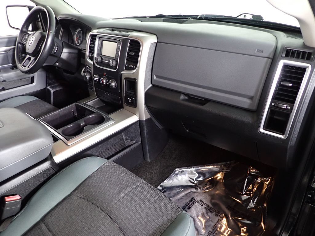 Used 2015 RAM 1500 Big Horn AWD/4WD image 38