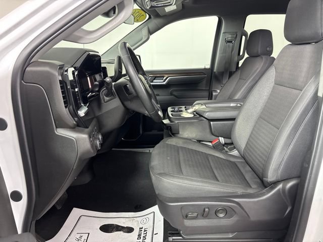 Used 2026 Chevrolet Silverado 1500 RST AWD/4WD image 17
