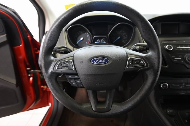 Used 2018 Ford Focus SE image 4