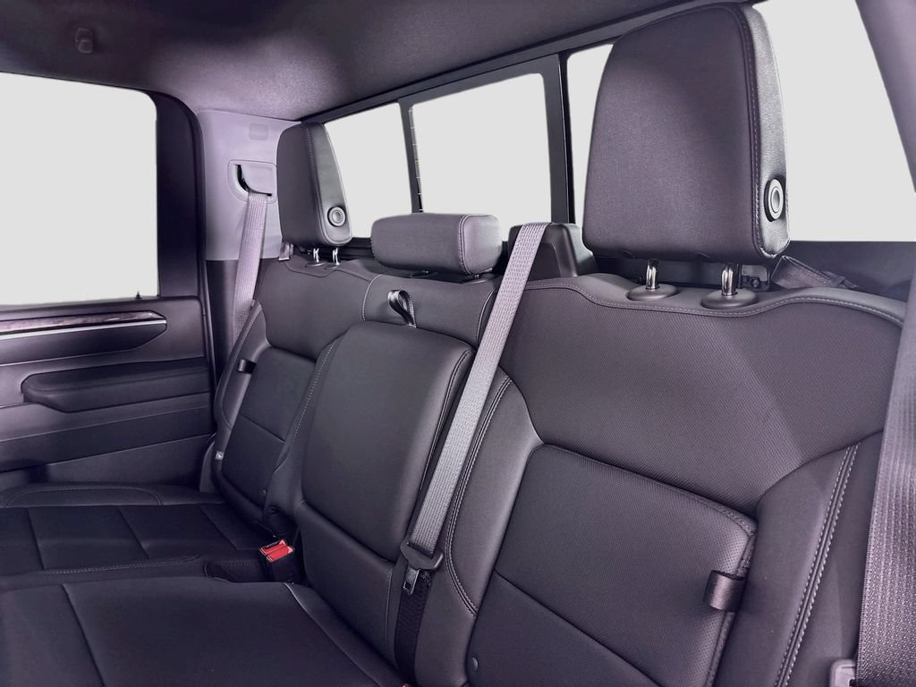 New 2026 Chevrolet Silverado 2500 LTZ w/ LTZ Convenience Package AWD/4WD image 24