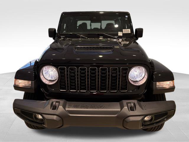 New 2025 Jeep Gladiator Sport AWD/4WD image 8