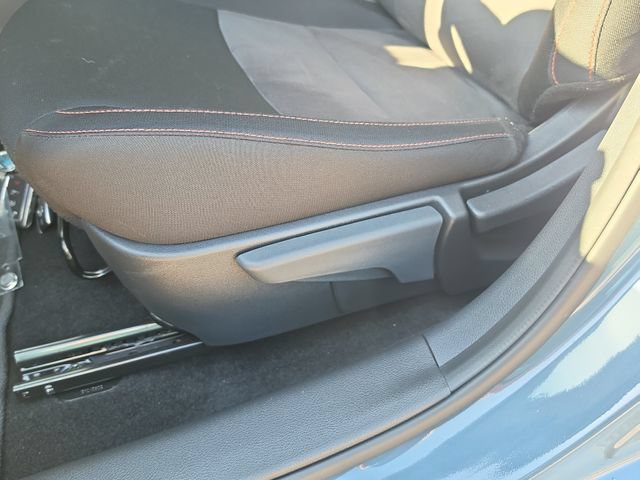 Certified 2025 Nissan Sentra SR FWD image 20