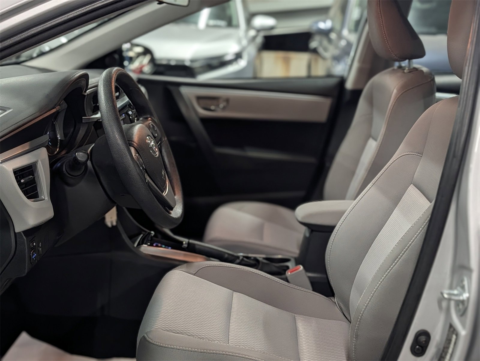 Used 2016 Toyota Corolla S image 15