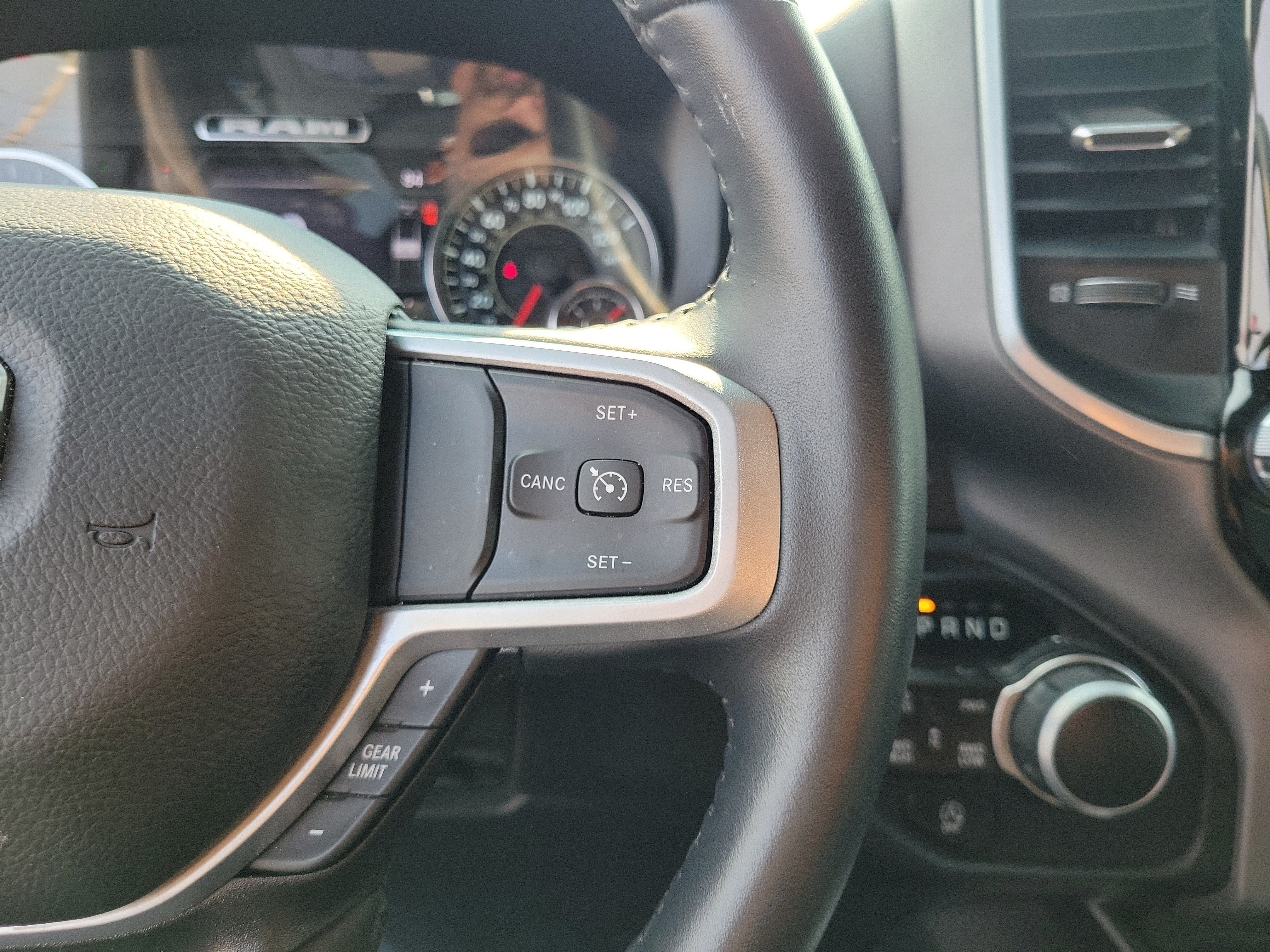 Used 2023 RAM 1500 Big Horn AWD/4WD image 23