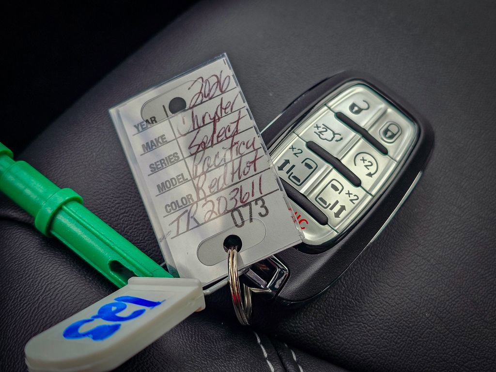 New 2026 Chrysler Pacifica Select image 42