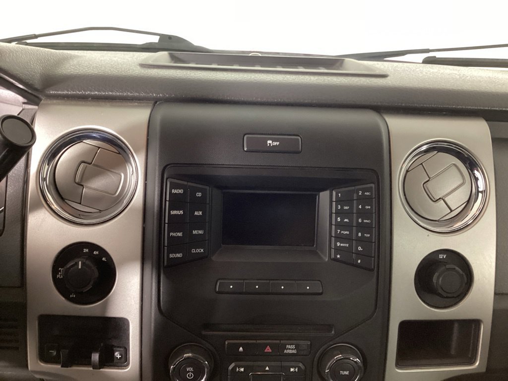 Used 2013 Ford F150 XLT w/ Luxury Equipment Group AWD/4WD image 18