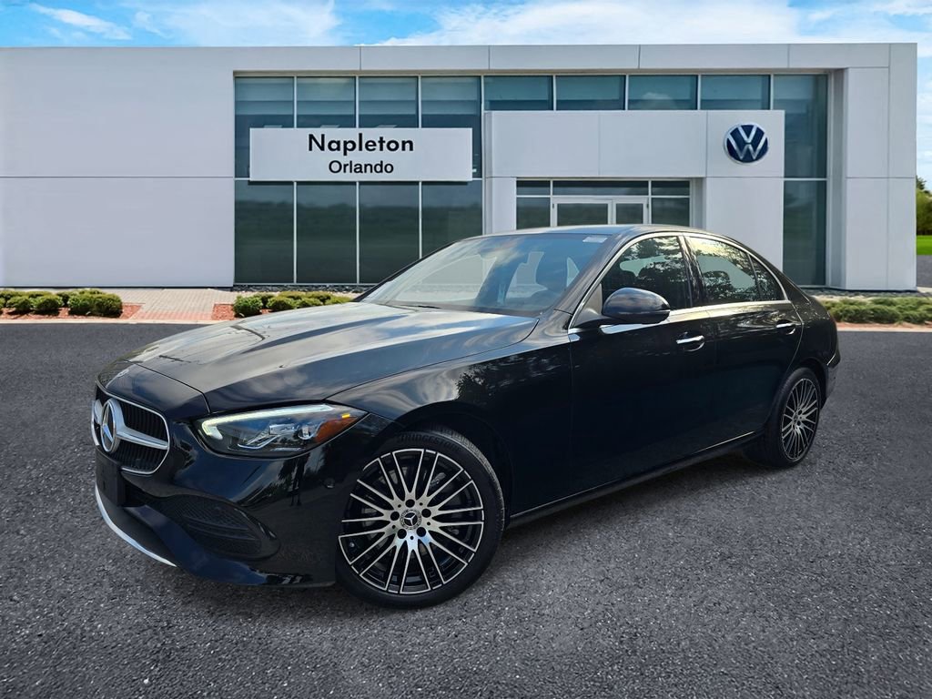 Used 2025 Mercedes-Benz C 300 Sedan image 30