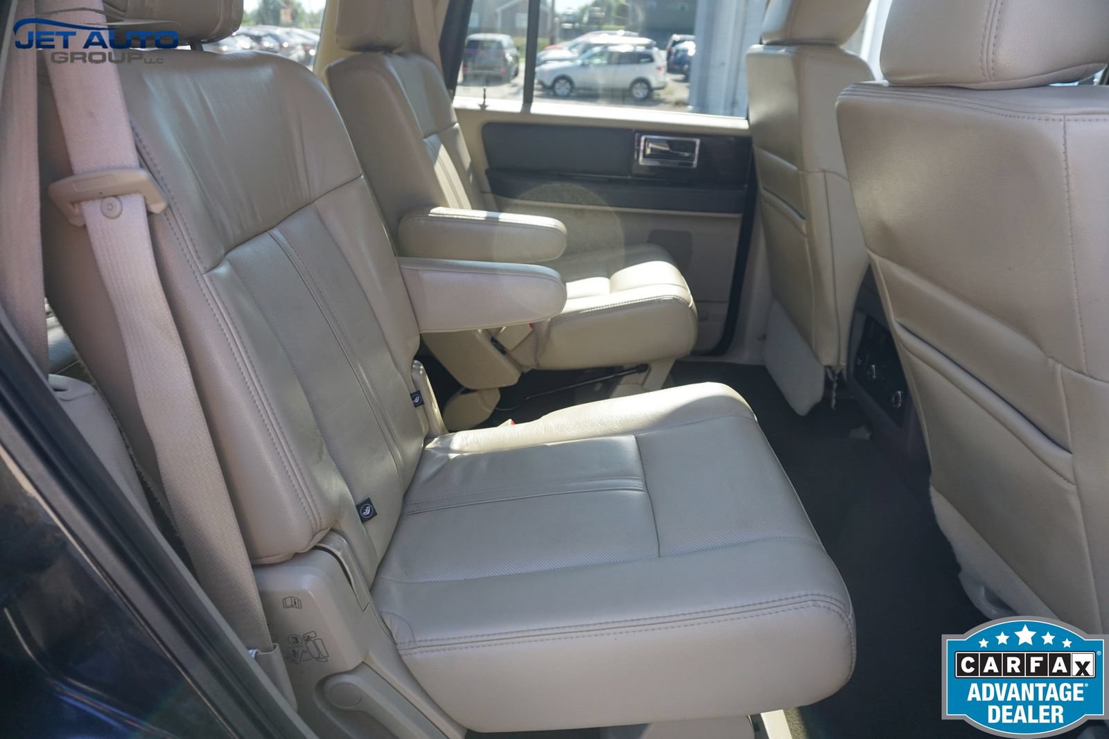 Used 2015 Lincoln Navigator 4WD w/ Equipment Group 101A Reserve image 25