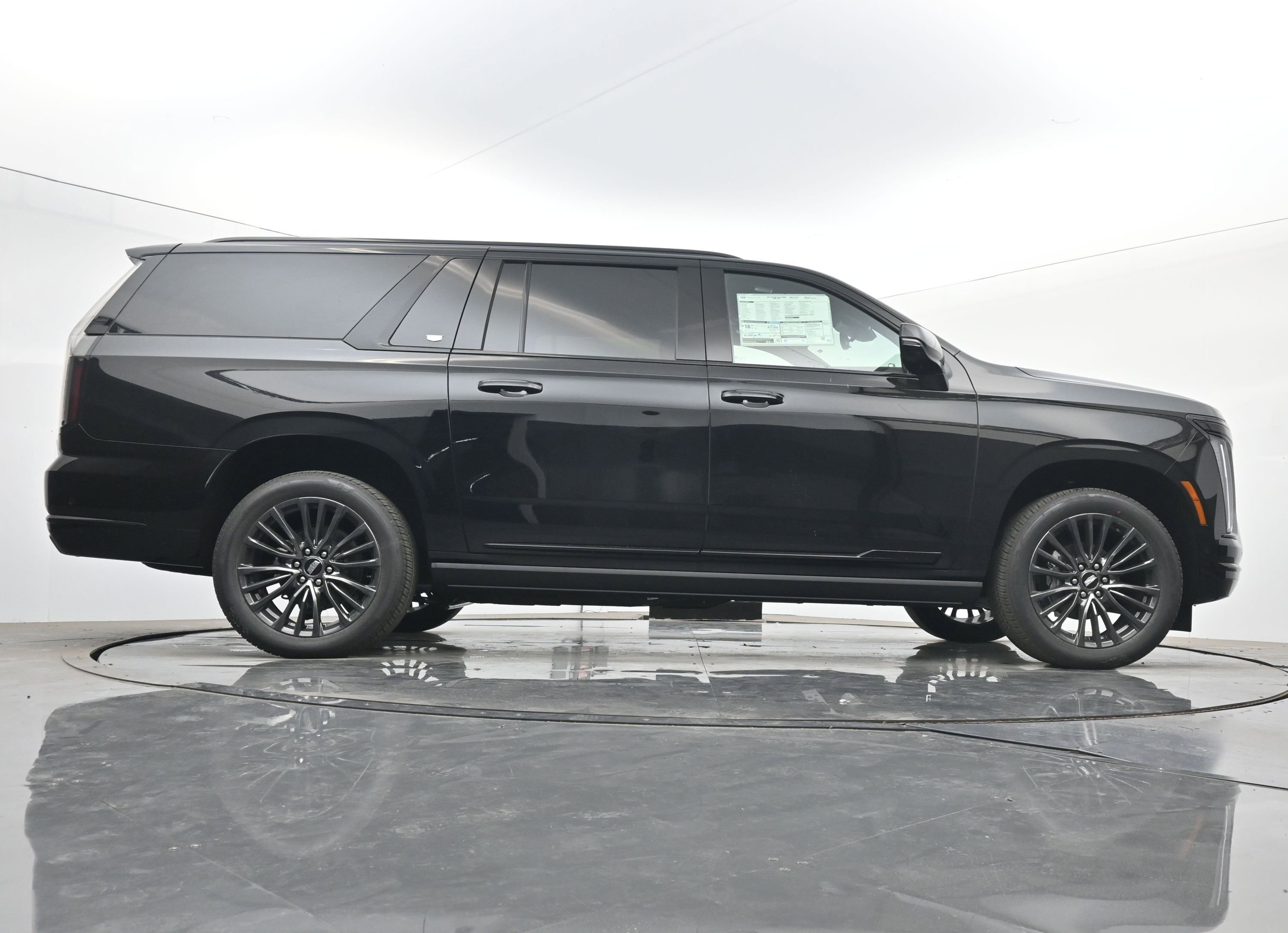 New 2026 Cadillac Escalade ESV Platinum Sport AWD/4WD image 20
